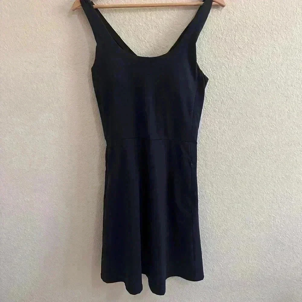 Zella Daybreak Cross Back Tennis Dress - Picture 6 of 7